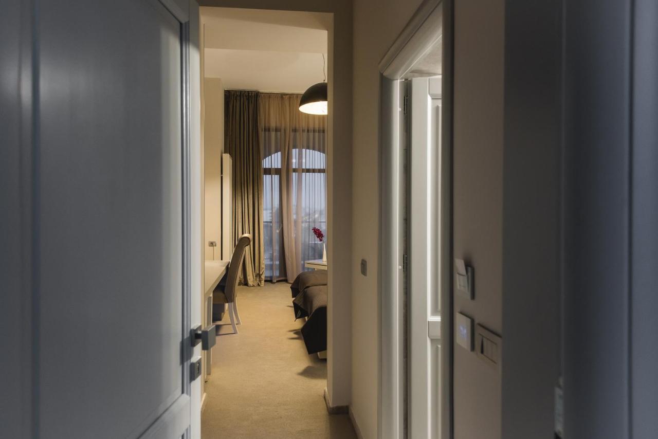 Hotel Edma 알렉산드리아 외부 사진