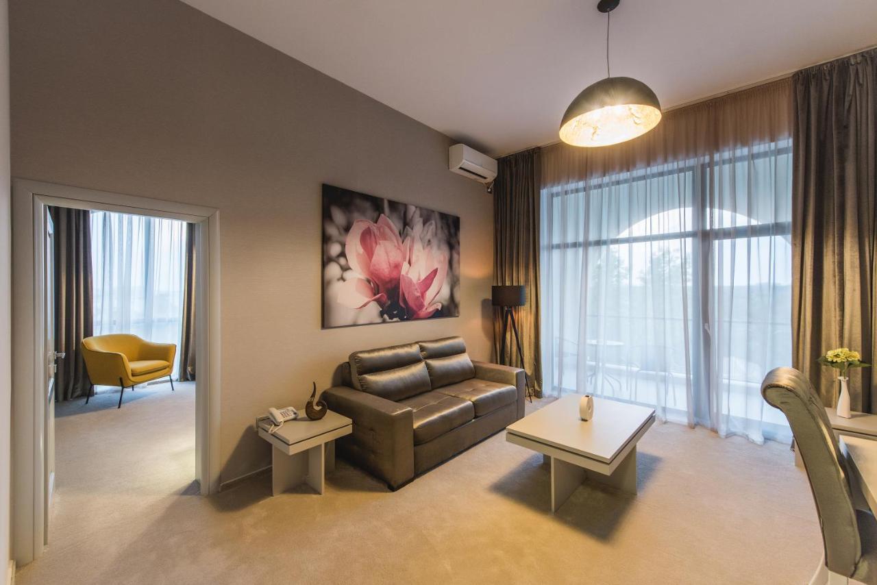 Hotel Edma 알렉산드리아 외부 사진
